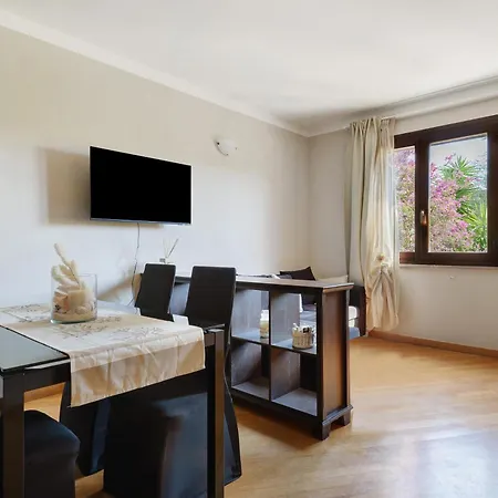 Casa Vittoria A Due Passi Dal Mare * ラコナ